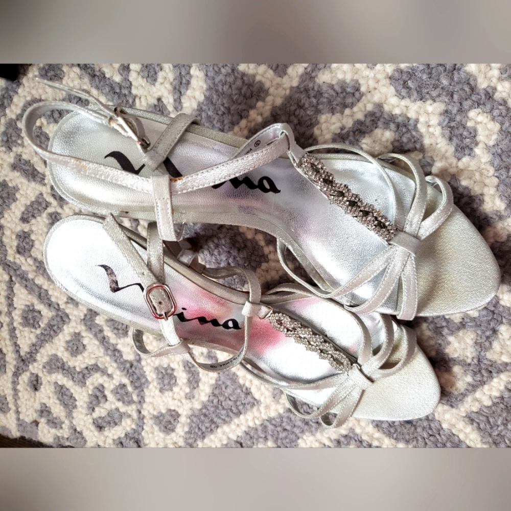 Nina Valeska Silver Glimmer Special Occasion Heels